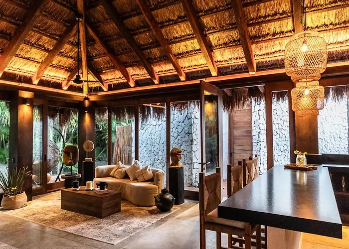 Casa Xik'nal - Luxury Front